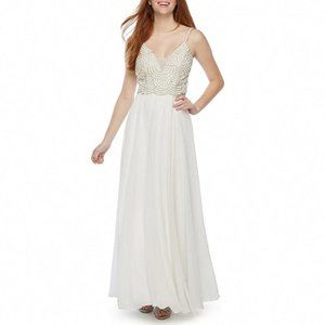 Speechless Sleeveless Embellished Party Dress